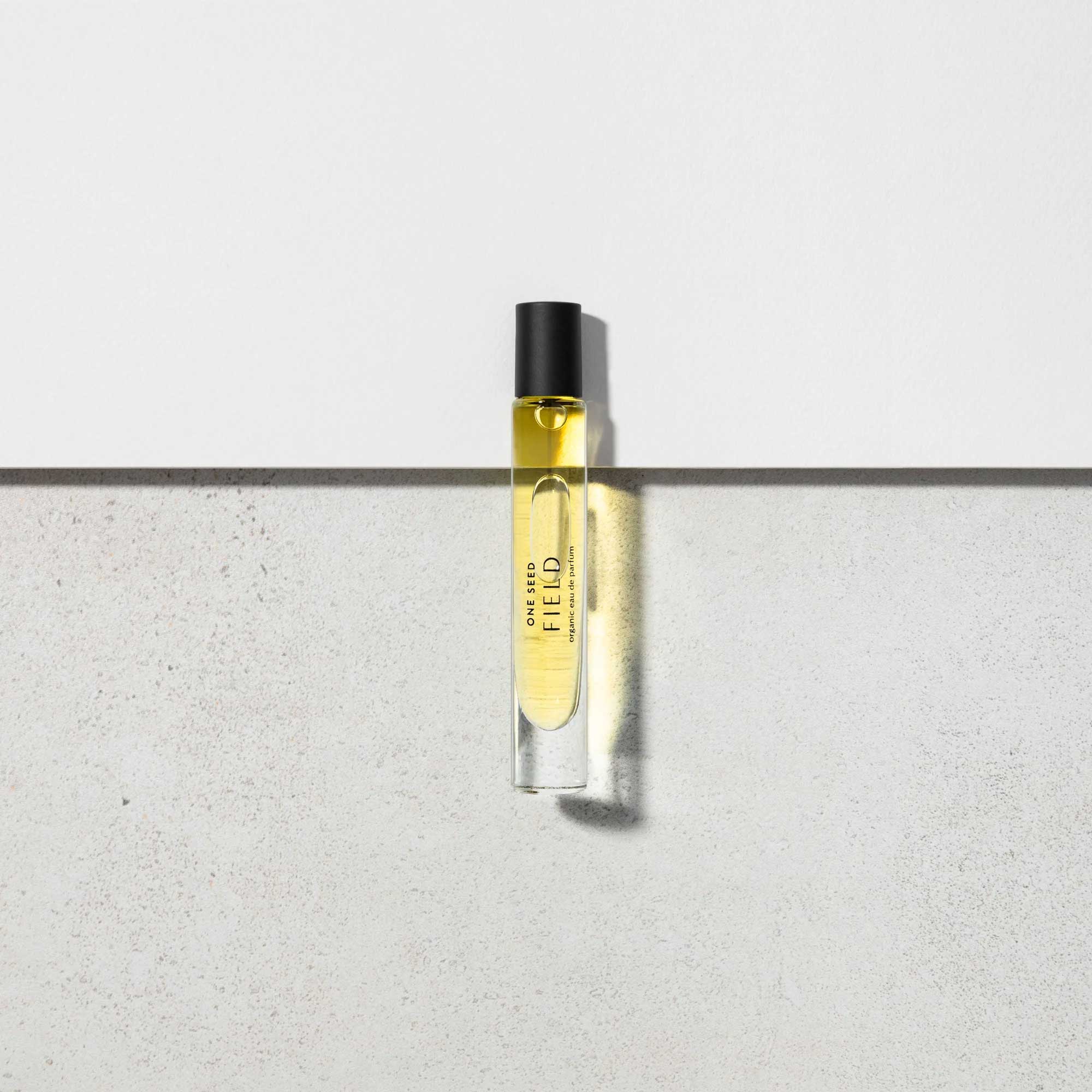 Field eau de parfum rollerball 9ml